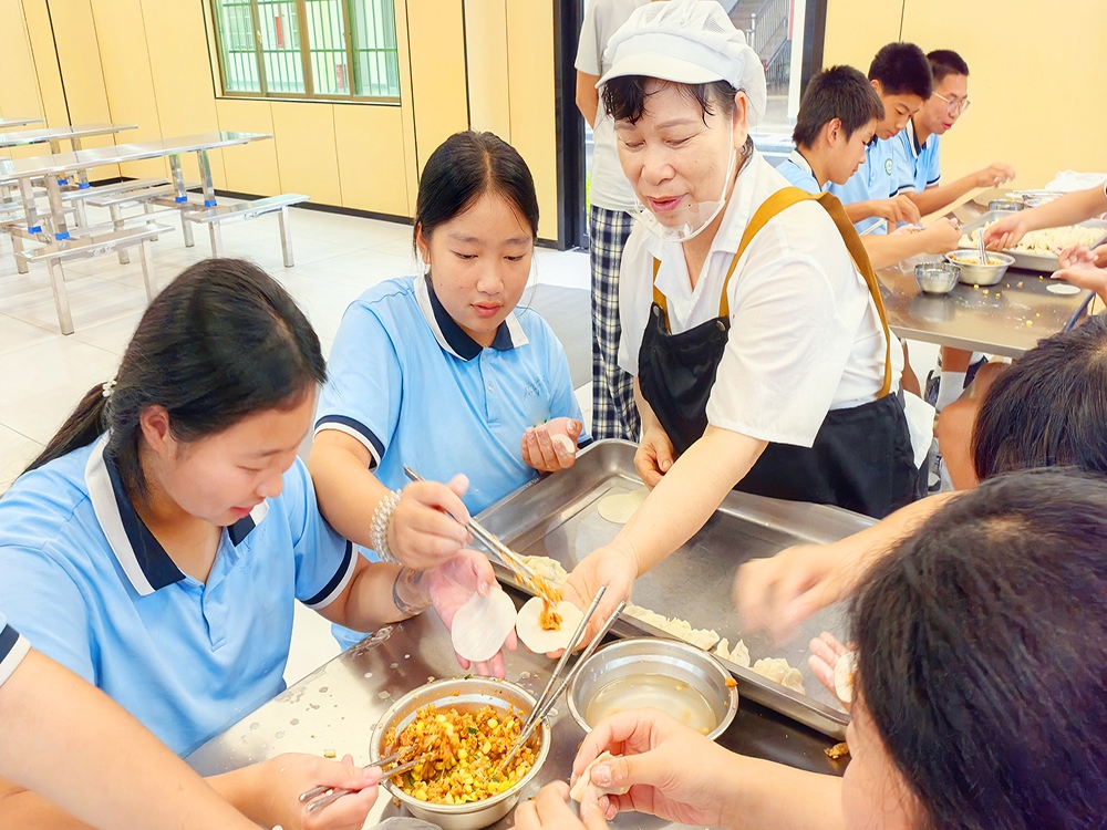 攀枝花正规孩子叛逆中心怎么联系？本地寄宿素质培育机构测评盘点